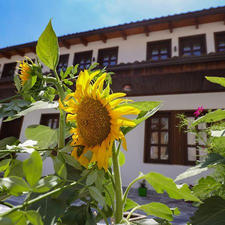 Hotel The House Of Dollma , Inside Kruja Castle Exterior foto