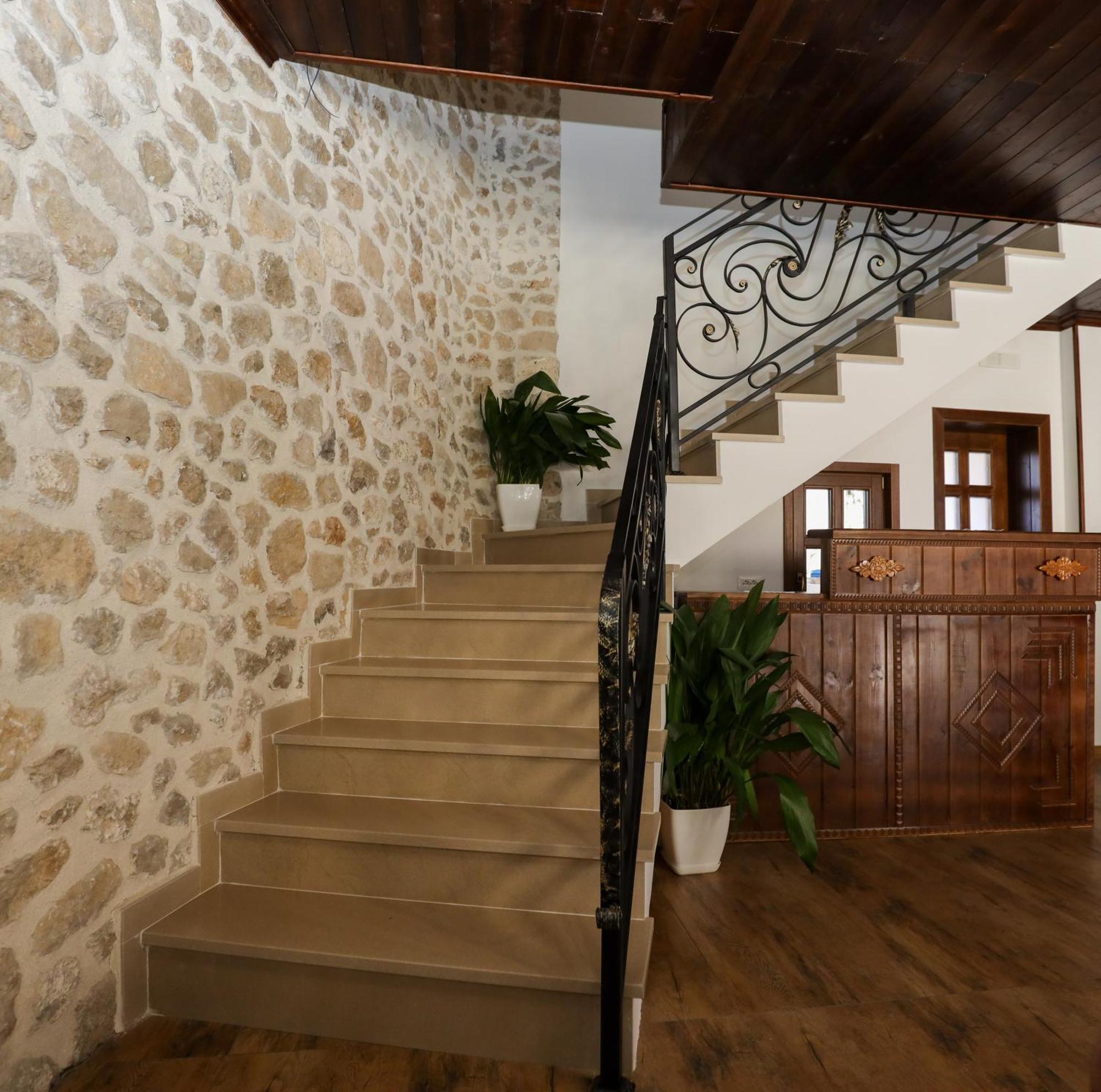 Hotel The House Of Dollma , Inside Kruja Castle Exterior foto